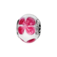 charms thabora en argent rhodié et verre de murano véritable blanc avec fleur à 4 pétales rose