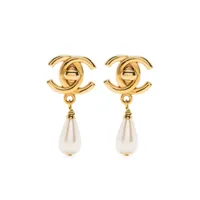 chanel pre-owned boucles d'oreilles à perles pendantes