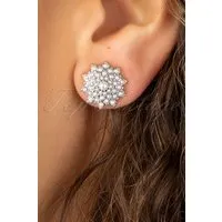 flower pearl earstuds années 50 en argenté