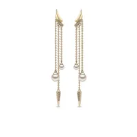 yoko london boucles d'oreilles pendantes trend en or jaune 18ct ornées de diamants et de perles